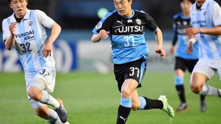 Soi kèo phạt góc Kawasaki Frontale vs Gamba Osaka, 17h ngày 9/7