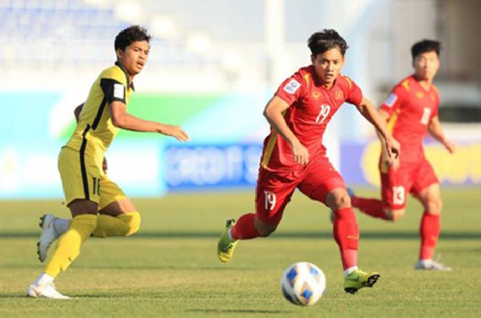 Soi kèo phạt góc U19 Việt Nam vs U19 Malaysia, 15h30 ngày 13/07