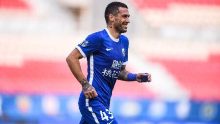 Soi kèo phạt góc Wuhan Yangtze vs Shanghai Shenhua, 16h30 ngày 12/7