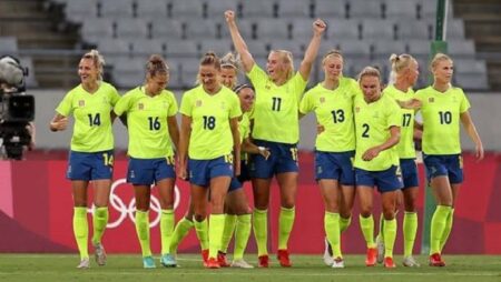 Soi kèo tài xỉu nữ Đan Mạch vs nữ Phần Lan hôm nay, 23h ngày 12/7