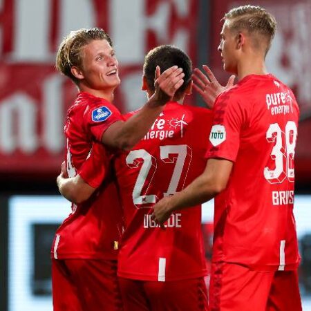 Soi kèo tài xỉu Twente vs Bologna hôm nay, 0h ngày 30/7