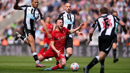 Charlie Nicholas dự đoán Liverpool vs Newcastle, 2h ngày 1/9