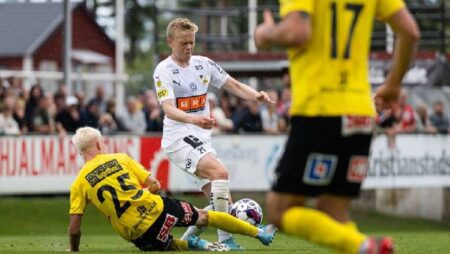 Máy tính dự đoán bóng đá 15/8: Hacken vs Mjallby