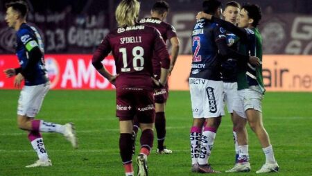 Máy tính dự đoán bóng đá 2/8: Tachira vs Independiente del Valle