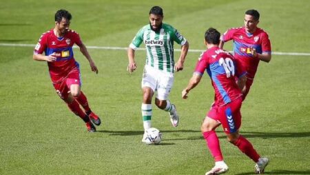 Nhận định kèo Betis vs Elche, 2h30 ngày 16/8