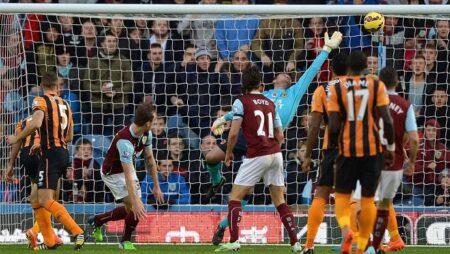 Nhận định kèo Burnley vs Hull City, 1h45 ngày 17/8