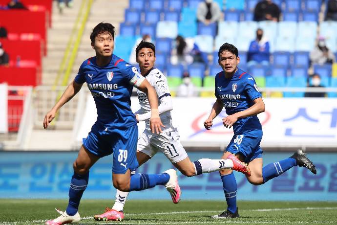 Phân tích kèo hiệp 1 Gangwon vs Suwon, 16h ngày 15/8