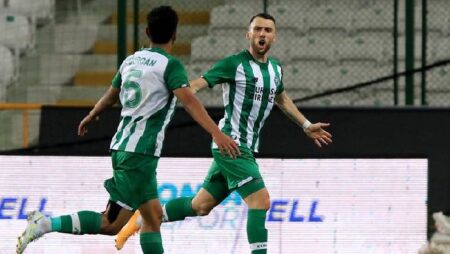 Soi kèo bóng đá Conference League đêm nay 11/8: Konyaspor vs Vaduz