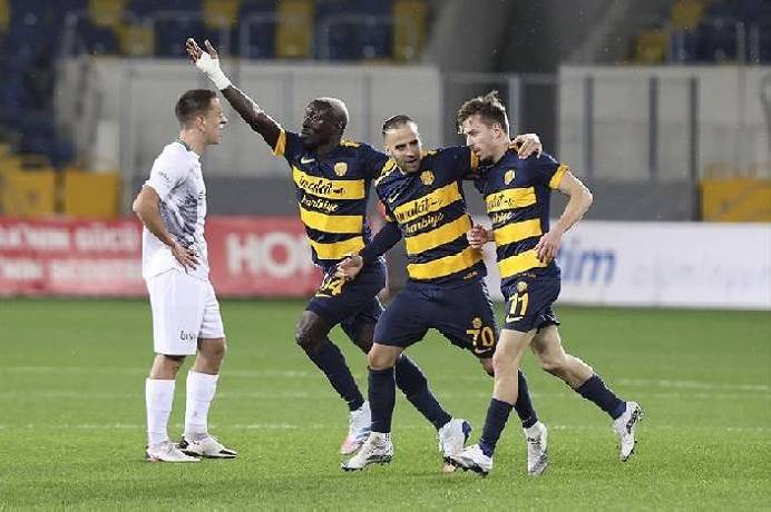 Soi kèo bóng đá Thổ Nhĩ Kỳ hôm nay 27/8: Fatih Karagumruk vs Ankaragucu