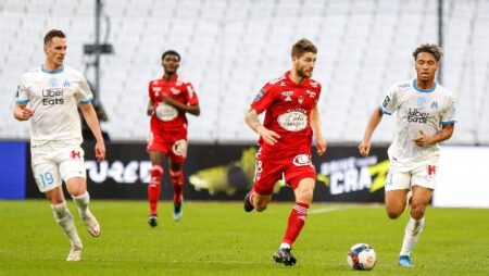 Nhận định kèo Brest vs Marseille 1h45 ngày 15/8 dự đoán giải VĐQG Pháp