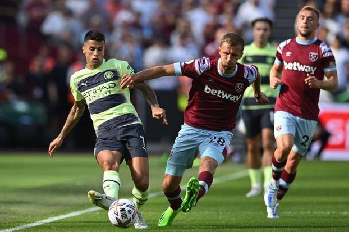 Soi kèo chẵn/ lẻ Nottingham Forest vs West Ham, 20h ngày 14/8