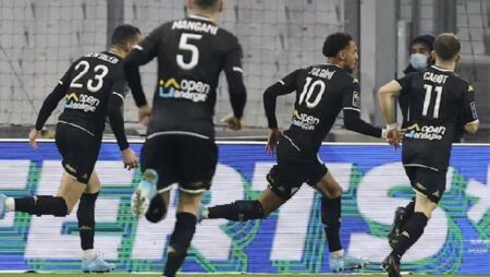 Soi kèo, dự đoán Macao Auxerre vs Angers, 20h ngày 14/8