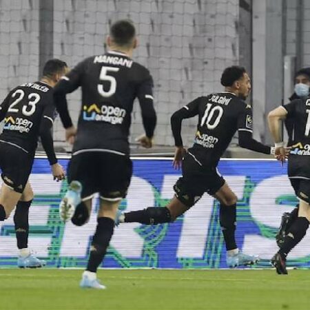 Soi kèo, dự đoán Macao Auxerre vs Angers, 20h ngày 14/8