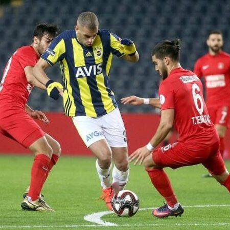 Soi kèo, dự đoán Macao Fenerbahce vs Ümraniyespor 1h45 ngày 9/8