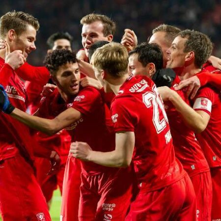 Soi kèo, dự đoán Macao NEC vs Twente, 19h30 ngày 7/8