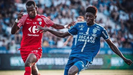 Nhận định kèo Grenoble Foot vs Bordeaux 1h45 ngày 23/8 dự đoán giải hạng 2 Pháp