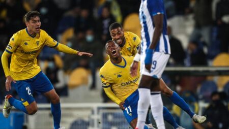 Nhận định kèo Pacos Ferreira vs Estoril, 2h15 ngày 27/8 dự đoán VĐQG Bồ Đào Nha