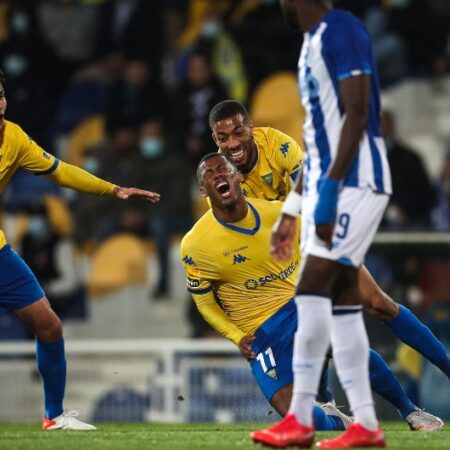 Nhận định kèo Pacos Ferreira vs Estoril, 2h15 ngày 27/8 dự đoán VĐQG Bồ Đào Nha
