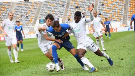 Soi kèo phạt góc BG Pathum vs Kitchee, 15h ngày 19/8