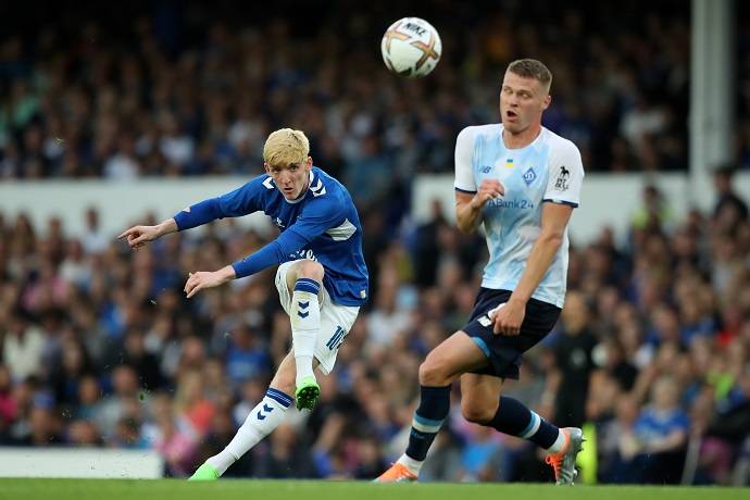 Soi kèo phạt góc Everton vs Nottingham Forest, 21h00 ngày 20/8