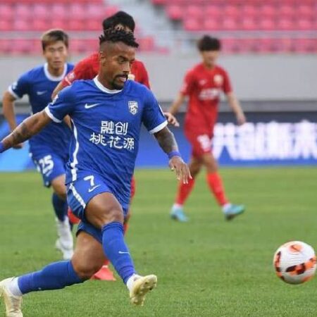 Soi kèo phạt góc Henan SSLM vs Wuhan Three Towns, 18h30 ngày 17/8