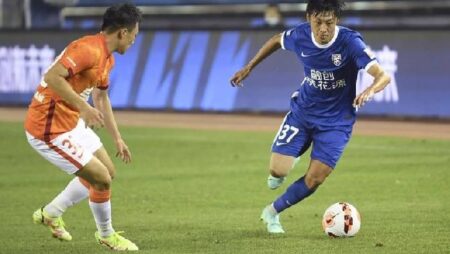 Soi kèo phạt góc Meizhou Hakka vs Wuhan Three Towns, 18h30 ngày 22/8