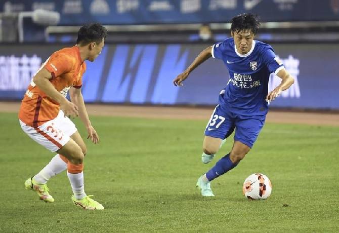 Soi kèo phạt góc Meizhou Hakka vs Wuhan Three Towns, 18h30 ngày 22/8