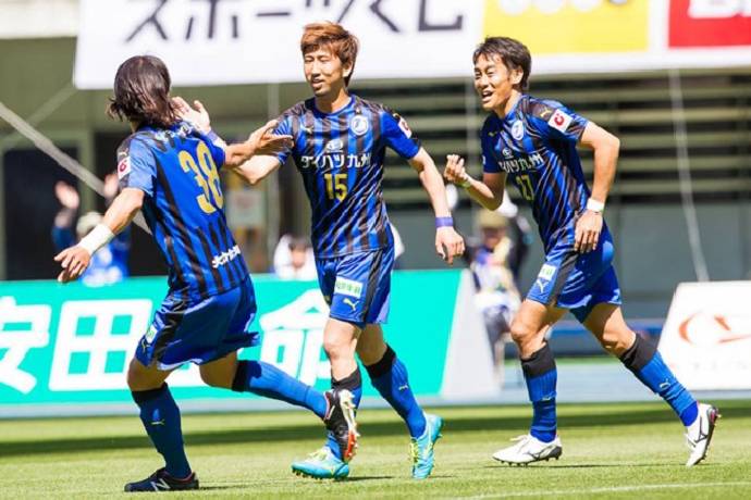 Soi kèo phạt góc Nagoya Grampus vs Gamba Osaka, 16h ngày 27/8