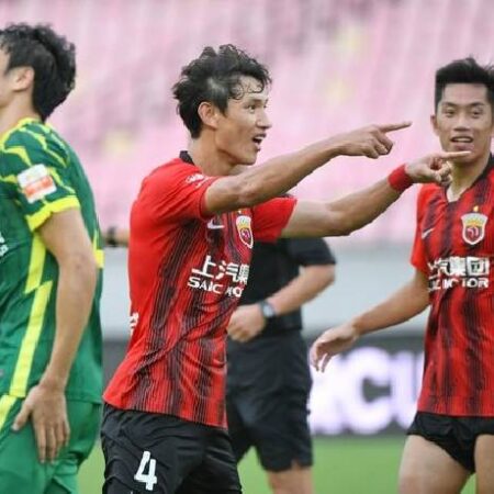 Soi kèo phạt góc Shanghai Port vs Shenzhen, 18h30 ngày 16/8