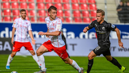 Nhận định kèo Regensburg vs Karlsruhe, 18h00 ngày 20/8 dự đoán Hạng 2 Đức