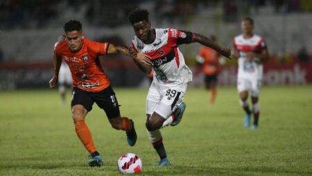 Soi kèo tài xỉu Alianza vs Alajuelense hôm nay, 7h15 ngày 26/8