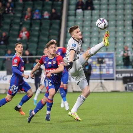 Soi kèo tài xỉu Legia Warsaw vs Piast Gliwice hôm nay 1h30 ngày 6/8