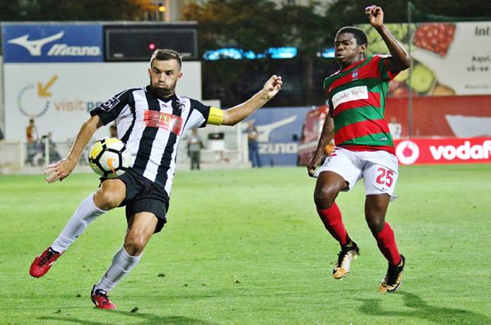 Soi kèo tài xỉu Maritimo vs Portimonense hôm nay, 21h30 ngày 27/8