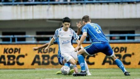 Soi kèo tài xỉu PSIS Semarang vs Persik Kediri hôm nay, 16h ngày 18/8
