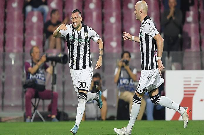 Soi kèo tài xỉu Udinese vs FeralpiSalo hôm nay, 23h00 ngày 05/08