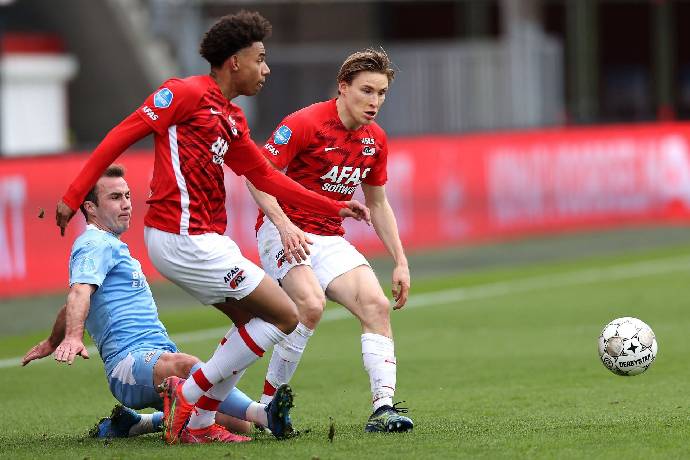 Nhận định kèo Dnipro vs AZ, 2h ngày 9/9
