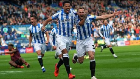 Nhận định kèo Huddersfield vs Blackpool, 21h ngày 4/9