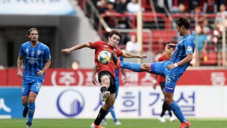 Phân tích kèo hiệp 1 Ulsan vs Pohang, 14h30 ngày 11/9