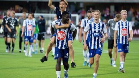 Soi kèo, dự đoán Macao HJK vs Betis, 23h45 ngày 8/9