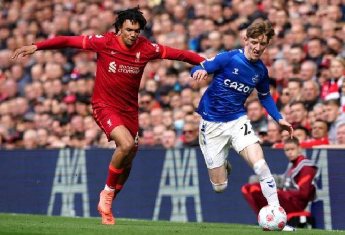 Soi kèo phạt góc Everton vs Liverpool, 18h30 ngày 3/9