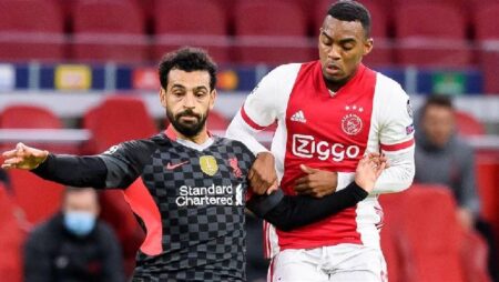 Soi kèo phạt góc Liverpool vs Ajax, 02h00 ngày 14/9