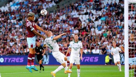 Soi kèo phạt góc West Ham vs FCSB, 2h00 ngày 9/9