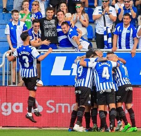 Soi kèo tài xỉu Cartagena vs Alaves hôm nay, 2h ngày 27/9