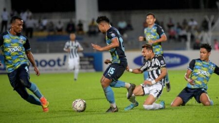 Soi kèo tài xỉu Terengganu vs Pulau Pinang hôm nay 20h00 ngày 14/9