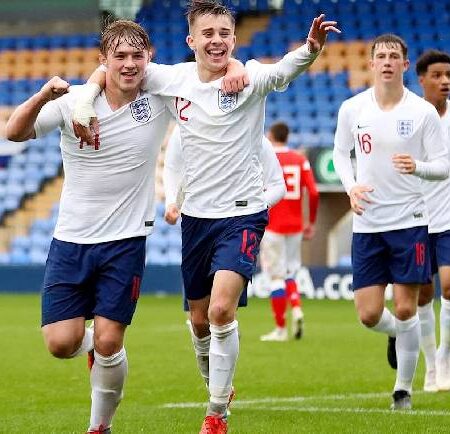 Máy tính dự đoán bóng đá 25/10: U17 Anh vs U17 Lithuania