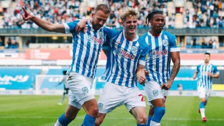 Nhận định kèo Huddersfield vs Hull, 18h ngày 9/10