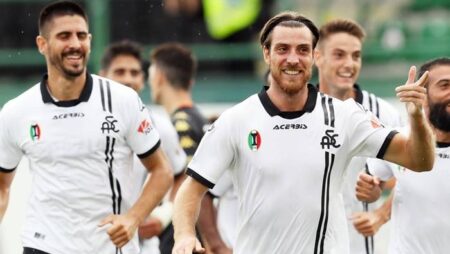 Soi kèo bóng đá Italia hôm nay 19/10: Spezia vs Brescia