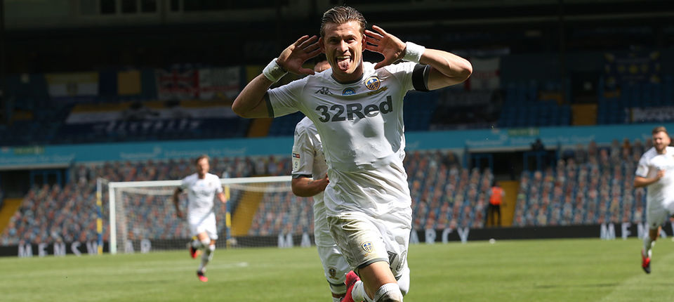 Soi kèo Leeds vs Fulham