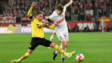 Soi kèo phạt góc Cologne vs Dortmund, 20h30 ngày 1/10