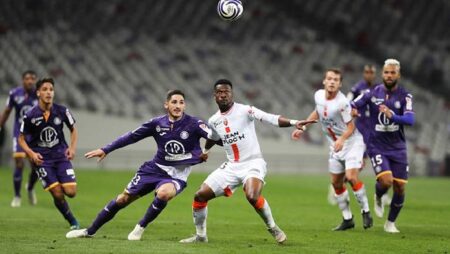 Soi kèo phạt góc Lyon vs Toulouse, 2h ngày 8/10